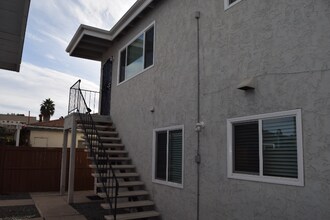 4566 Utah St, Unit B in San Diego, CA - Foto de edificio - Building Photo