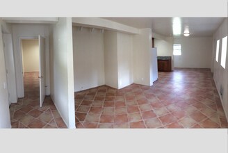 4477 Meadowlark Ln, Unit A in Santa Barbara, CA - Building Photo - Building Photo