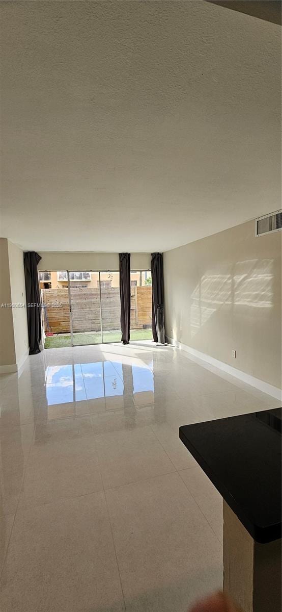 4360 NW 79th Ave in Doral, FL - Building Photo - Building Photo