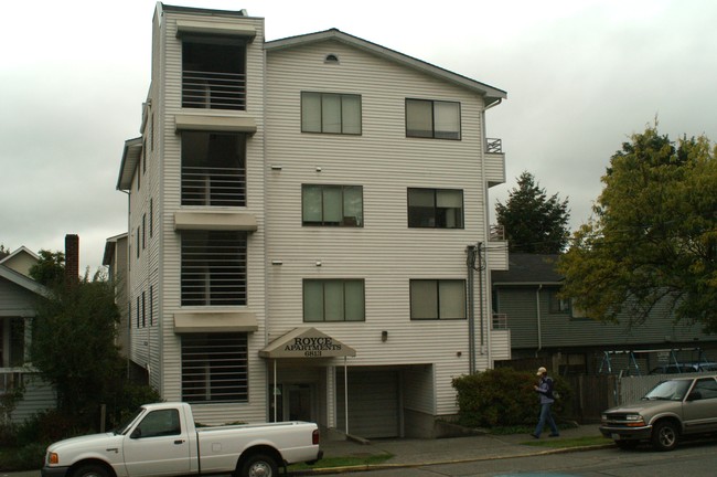 10) 6813 Weedin in Seattle, WA - Building Photo - Building Photo