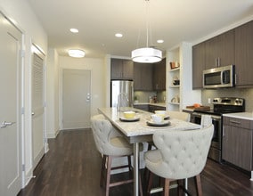 MAA Lenox in Atlanta, GA - Building Photo - Building Photo