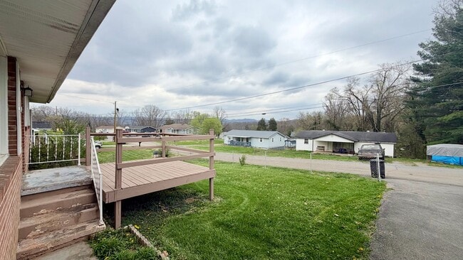 209 McFarland Dr in Kingsport, TN - Building Photo - Building Photo