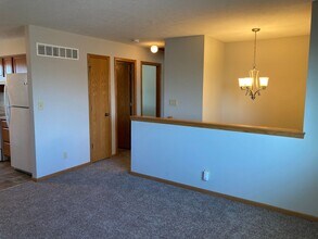 1911 NW 55th St in Lincoln, NE - Building Photo - Building Photo