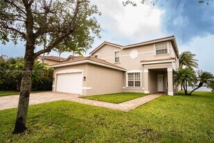 4537 SW 183rd Ave in Miramar, FL - Building Photo