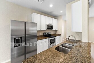 7126 Mesa Cliffs in Converse, TX - Building Photo - Building Photo