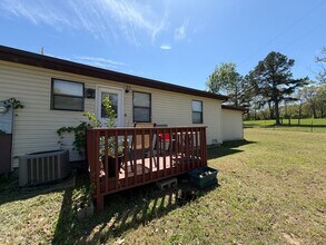 20600 Sedalia Rd in Waynesville, MO - Building Photo - Building Photo
