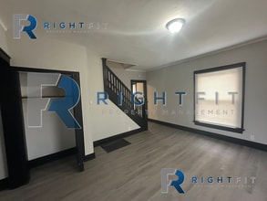 110 Bluecrest Ave in Dayton, OH - Building Photo - Building Photo