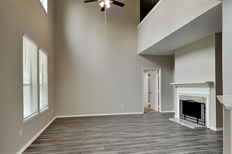 17922 Eagle Pass Falls Ct in Humble, TX - Building Photo - Building Photo