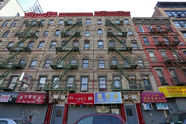 44 Eldridge St in New York, NY - Building Photo - Building Photo