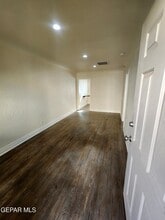 1916 N Mesa St in El Paso, TX - Building Photo - Building Photo
