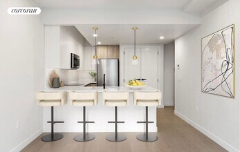 20-08 Steinway St in Queens, NY - Building Photo - Building Photo