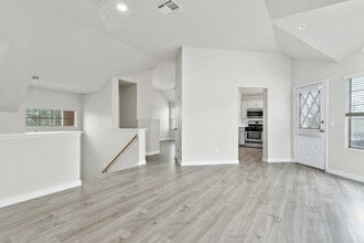 8609 Ephraim Road in Austin, TX - Building Photo - Building Photo