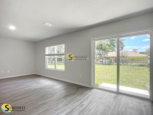 1 Seckel Ct, Unit A in Palm Coast, FL - Foto de edificio - Building Photo