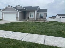 3987 Catalina Ave in Idaho Falls, ID - Building Photo
