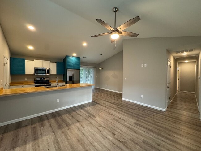 4007 Cordoba Dr in Conway, SC - Building Photo - Building Photo