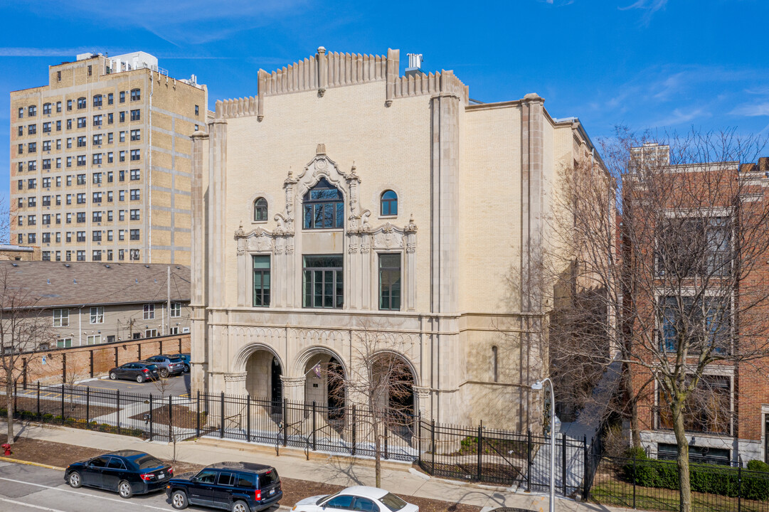 The Synagogue in Chicago, IL - Building Photo