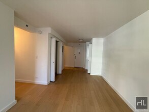 East 39th Street in New York, NY - Building Photo - Building Photo