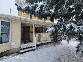 9323-9173 173 St NW in Edmonton, AB - Building Photo - Building Photo