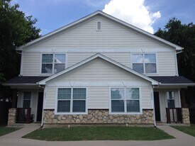 2821 Frazier Ave in Fort Worth, TX - Building Photo