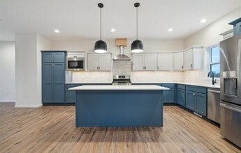 4749 Preston Ln in Iowa City, IA - Building Photo - Building Photo