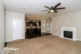 356 Silver Oak Dr in Dallas, GA - Building Photo - Building Photo