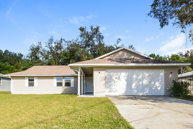 property at 1819 E Glancy Dr