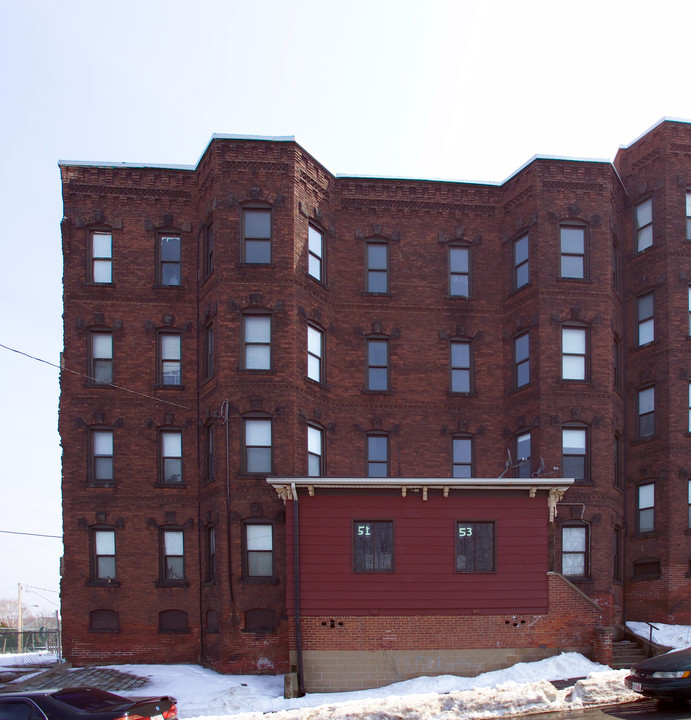 51-53 Bowers St in Holyoke, MA - Building Photo