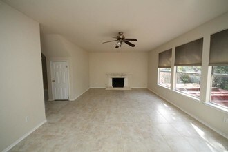 13453 Gent Dr in Austin, TX - Building Photo - Building Photo