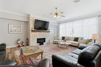 1527 Orchard Park Dr in Houston, TX - Building Photo - Building Photo