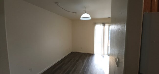 660 Sunny Ln in Fernley, NV - Building Photo - Building Photo