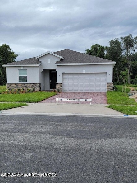 2310 Arctic Cir in Titusville, FL - Building Photo