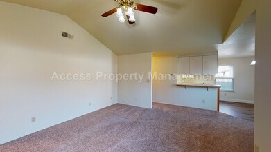 1317 Myrtle St, Unit #2 in Turlock, CA - Building Photo - Building Photo