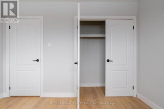 1284 Gramercy Park Pl in London, ON - Building Photo - Building Photo