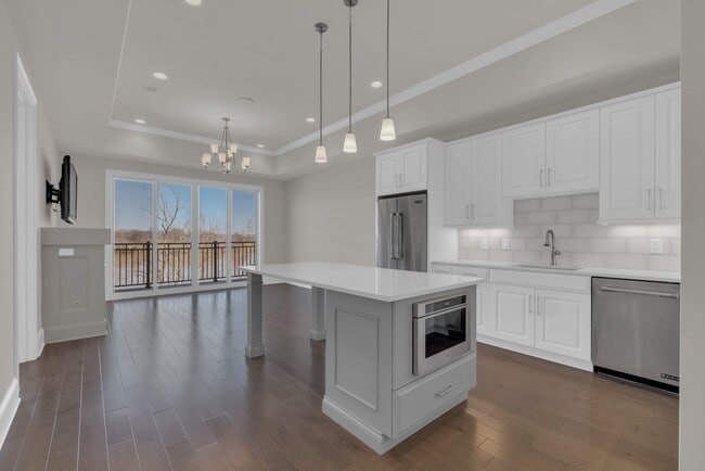 property at 1024 Club View Dr