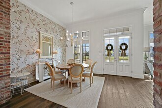 10849 Creek Ln in Baton Rouge, LA - Building Photo - Building Photo