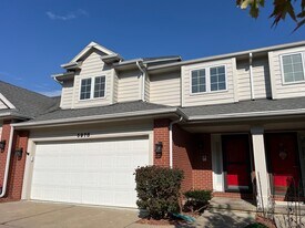 5978 EP True Pkwy in West Des Moines, IA - Building Photo