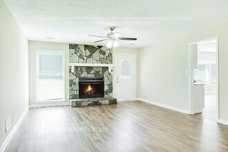 65 Salem Meadow Dr in Covington, GA - Building Photo - Building Photo