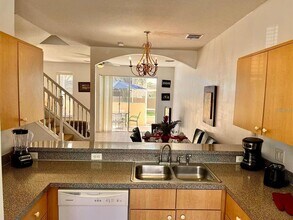 1218 S Beach Cir in Kissimmee, FL - Building Photo - Building Photo