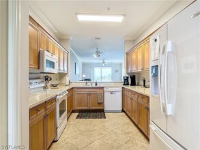 8470 Kingbird Loop in Ft. Myers, FL - Building Photo - Building Photo