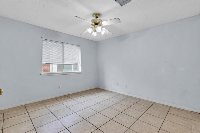 property at 820 Portsmouth Dr