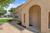 5218 Beaverbrook Dr photo'