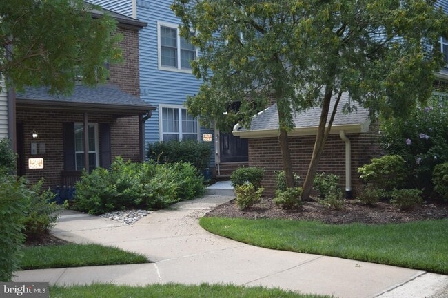 property at 5032 Beech Ct