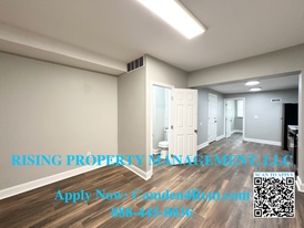 913 S 8th St in Camden, NJ - Building Photo