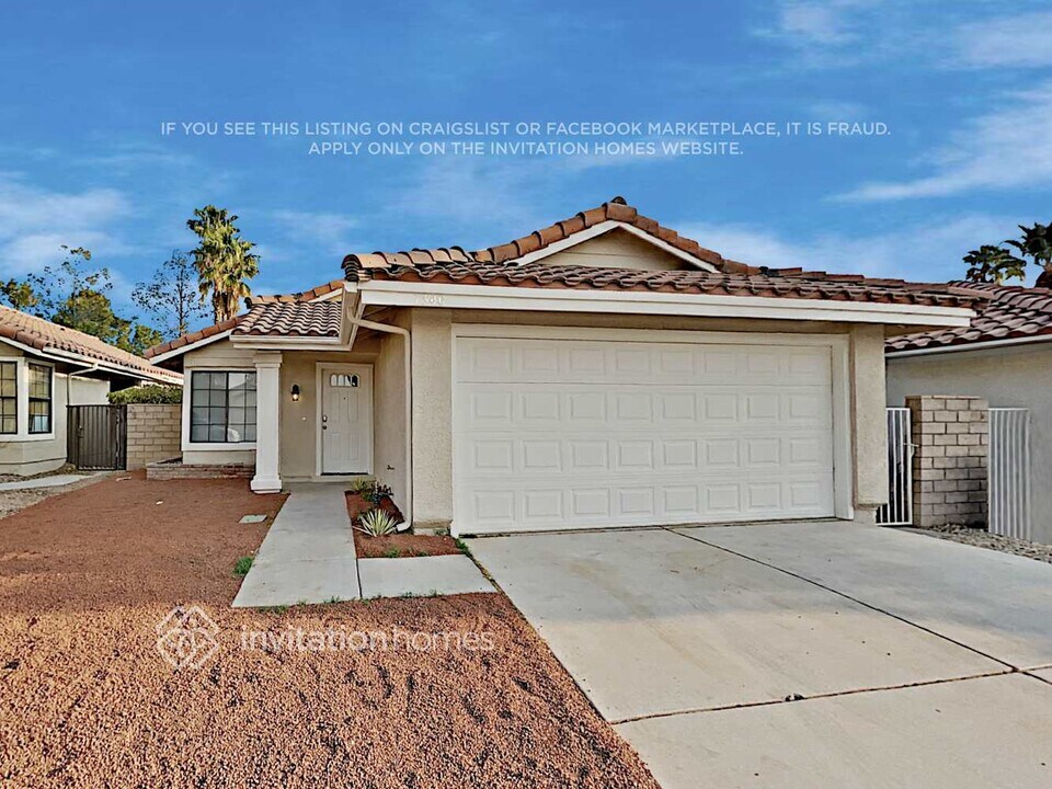 7340 Coffeyville Ave in Las Vegas, NV - Building Photo