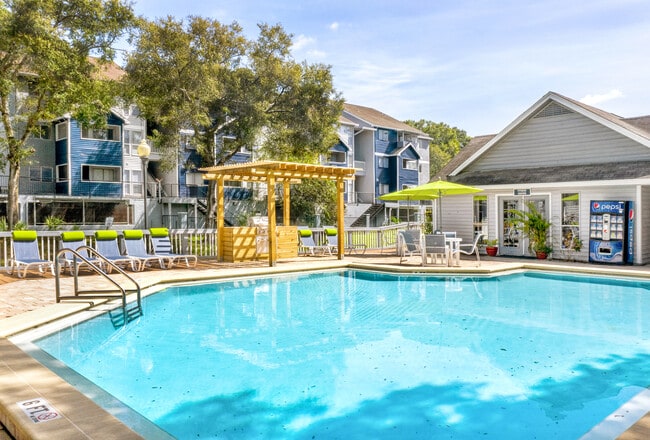 Buena Vista Apartments – Studio, 1 & 2 Bed...