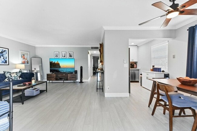 279 Normandy Ln, Unit F in Delray Beach, FL - Building Photo - Building Photo