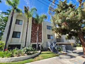 Saticoy Apartments in Canoga Park, CA - Building Photo - Primary Photo