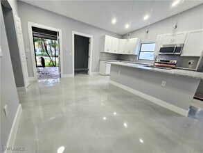 17748 Port Boca Ct in Ft. Myers, FL - Building Photo - Building Photo