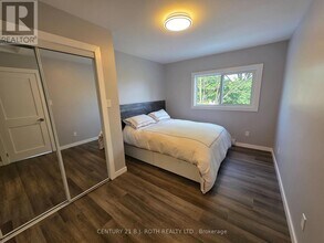 82 Albert St N in Orillia, ON - Building Photo - Building Photo