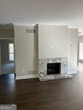 3201 Lenox Rd NE in Atlanta, GA - Foto de edificio - Building Photo